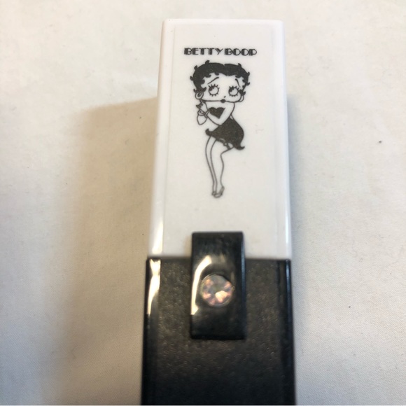 Rare Betty Boop Lipstick Classic Red Cabaret Case With Mirror Vintage 2006 New - Picture 7 of 10